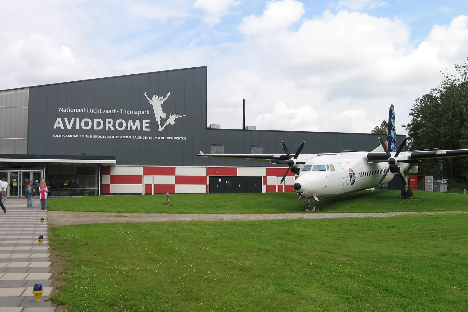 Aviodrome horaires : notre méthode pour éviter les files d'attente