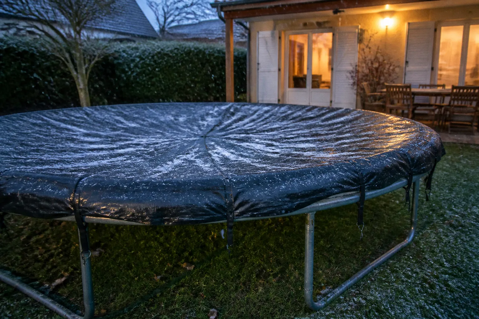 Bâches de trampoline : les meilleurs modèles pour l'hiver