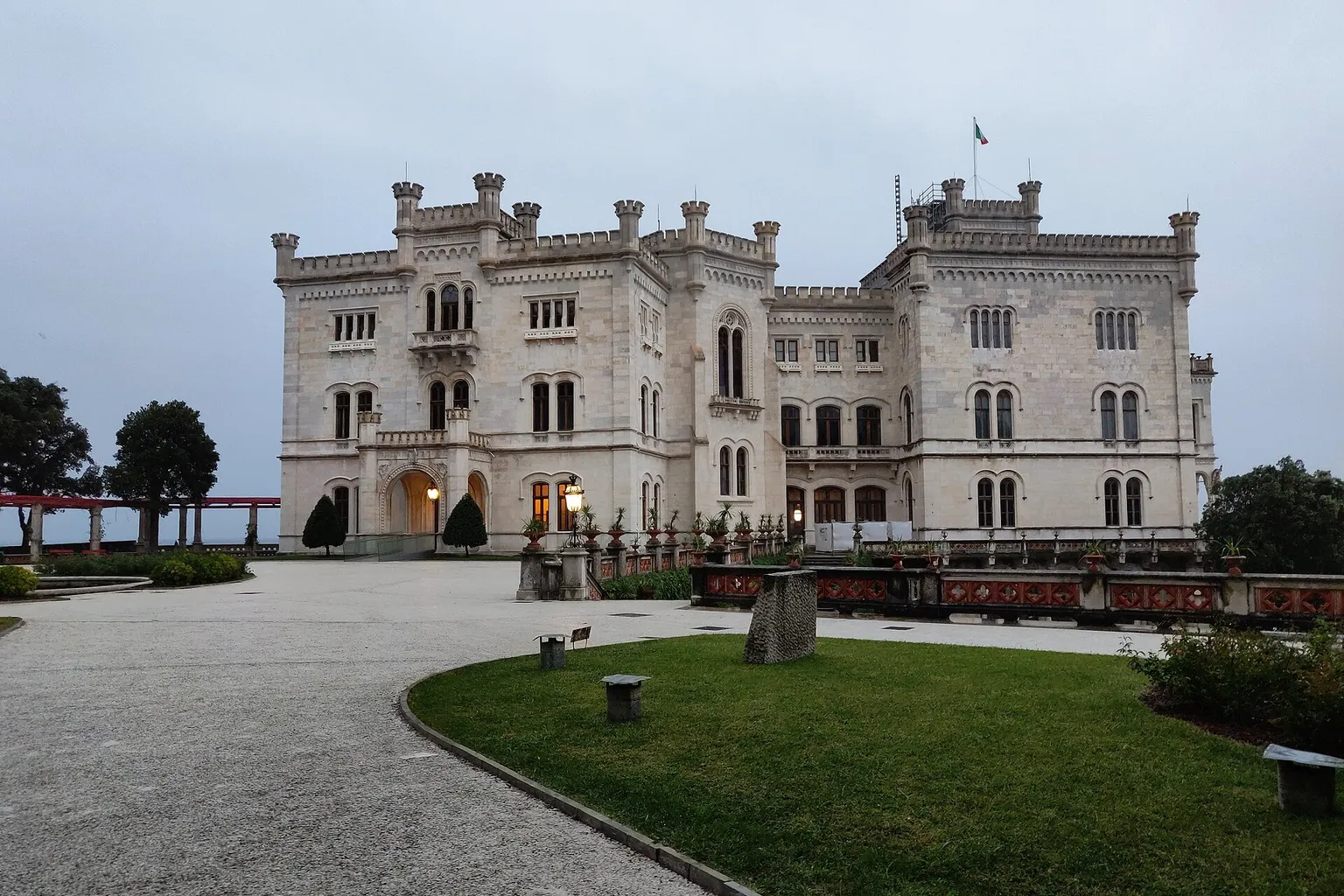 Château de Miramare : quelle formule de visite choisir ?