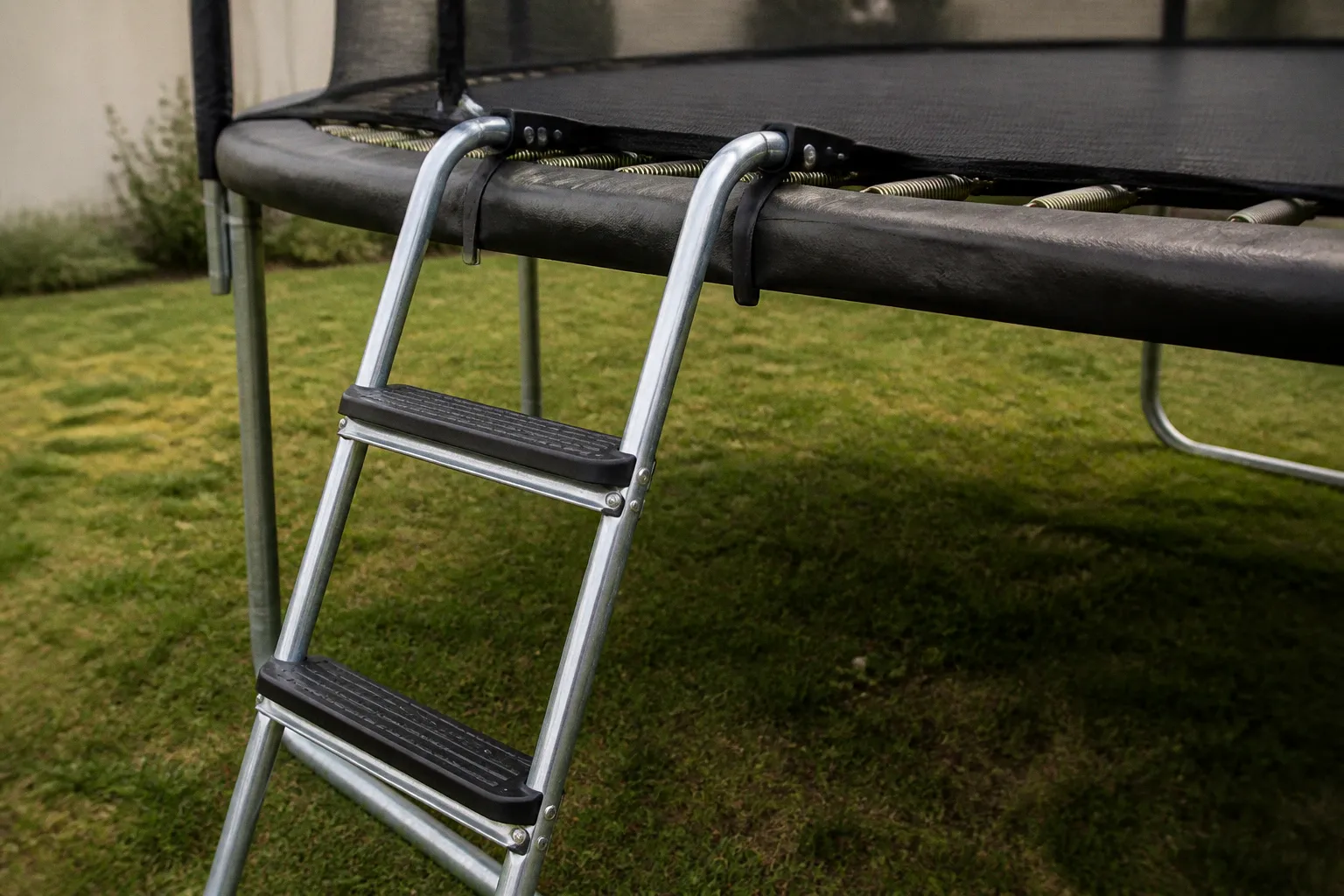 Échelle pour trampoline : comment choisir le modèle idéal