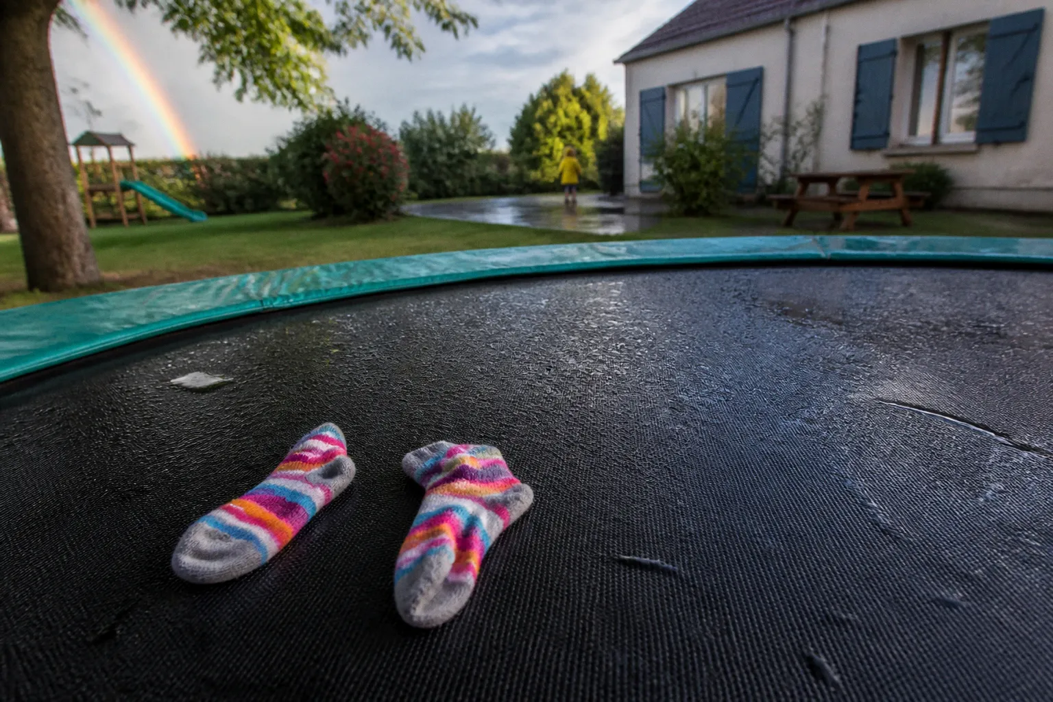 Jeux de trampoline en solo : 4 idées pour s'amuser seul