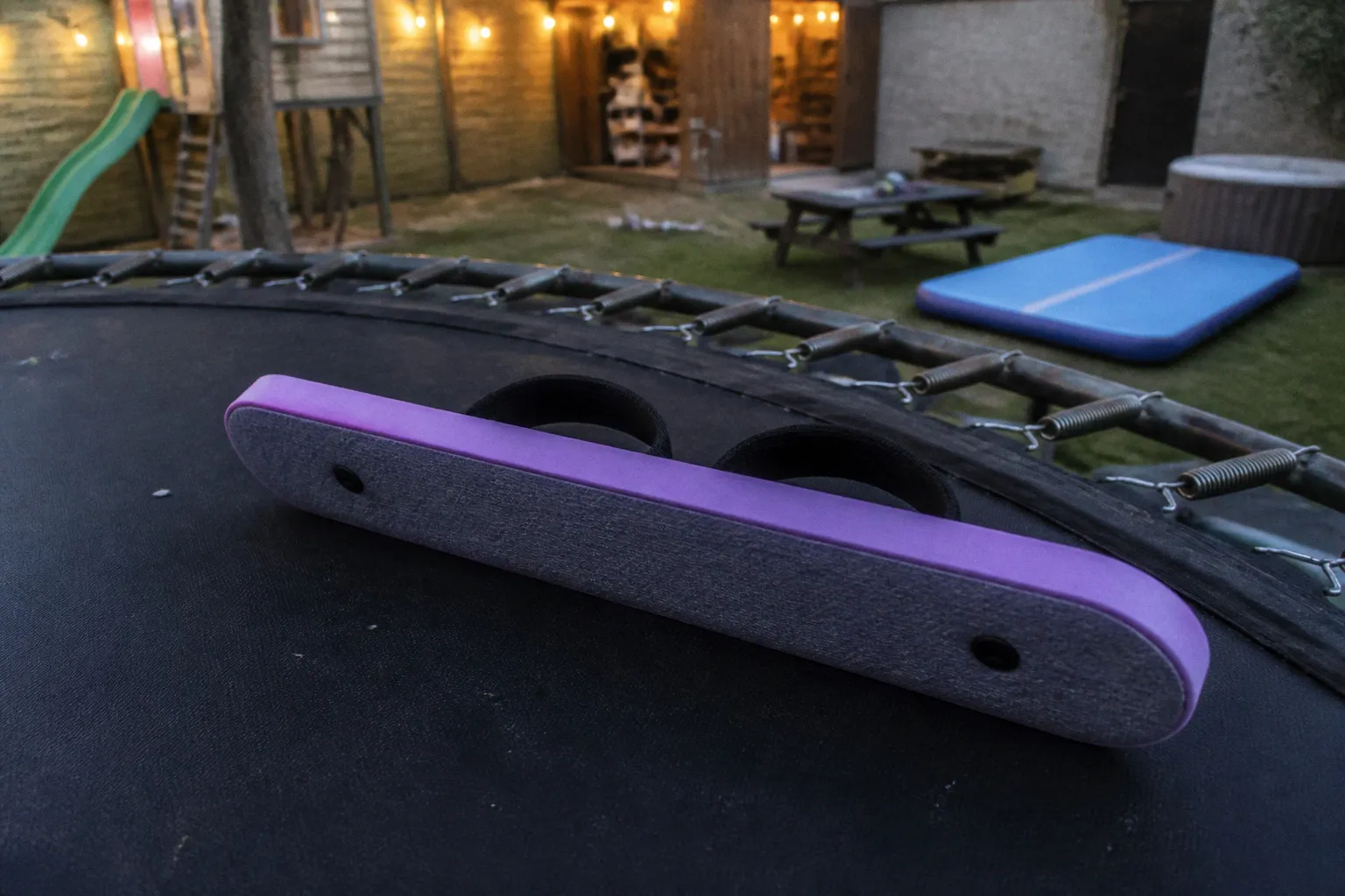 Planche de freestyle pour trampoline : achat utile ?