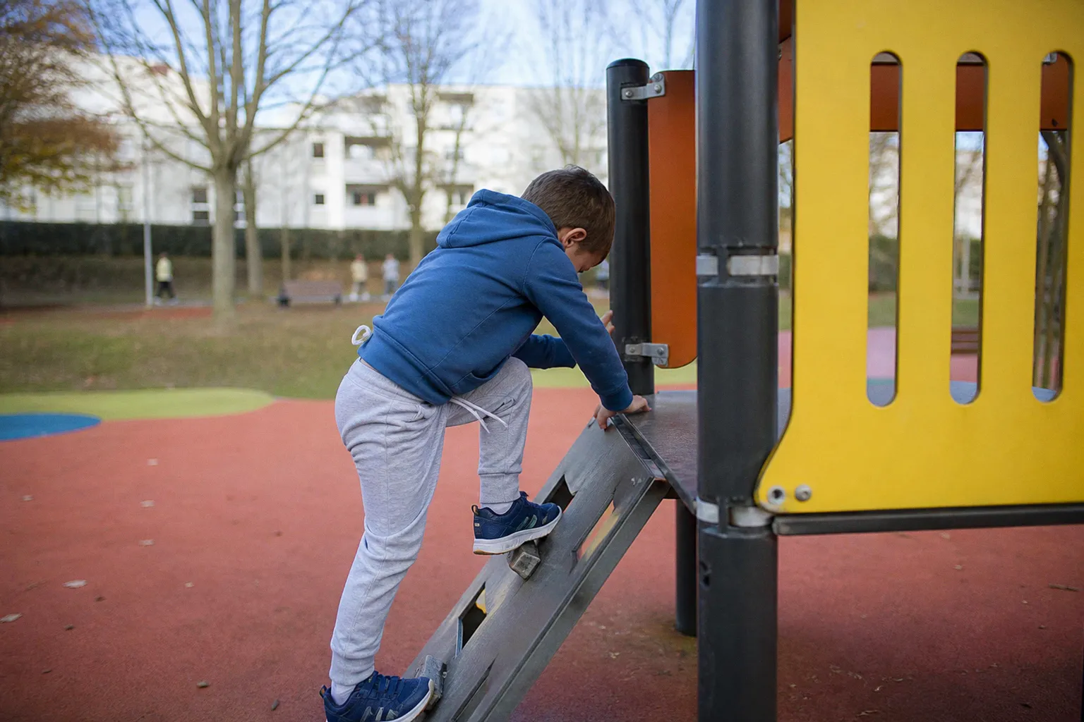 Rappel de vêtements Little Loves & Co : les dangers des cordons de serrage