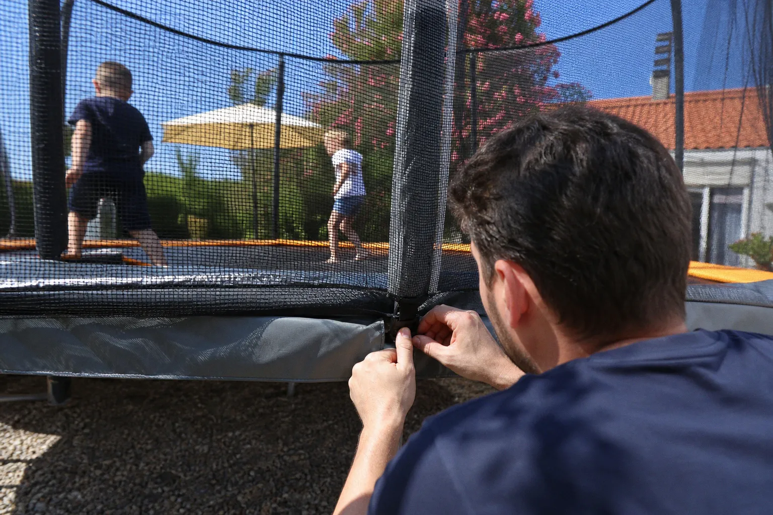 Sécurité des enfants : comment inspecter les structures de jeux gonflables et trampolines