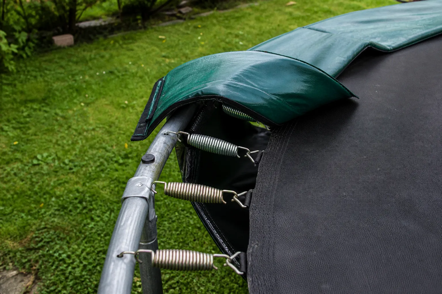Trampoline enfant : quel modèle choisir selon l'âge ?