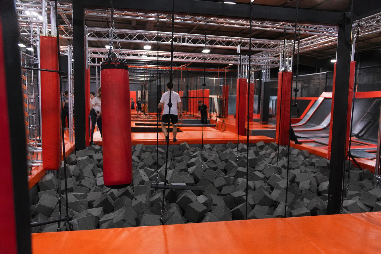 Trampoline park dans le Calvados : fermeture administrative pour défaut de sécurité