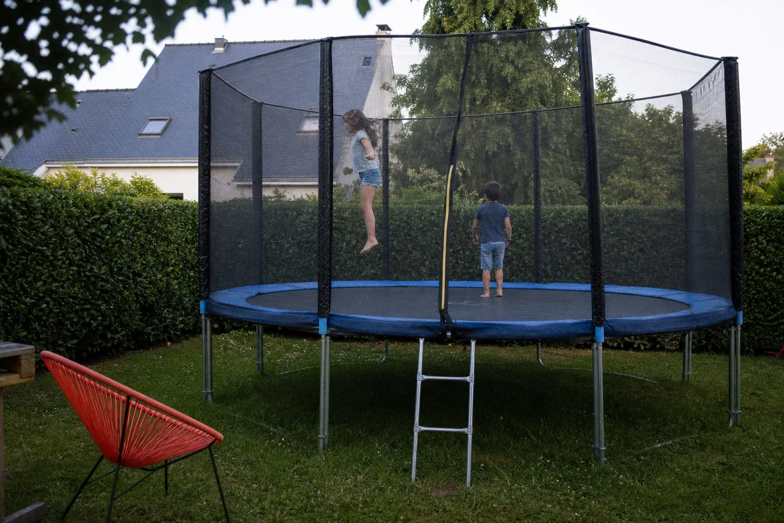 Trampolines pour enfants : pourquoi l'actualité olympique ne garantit pas la sécurité