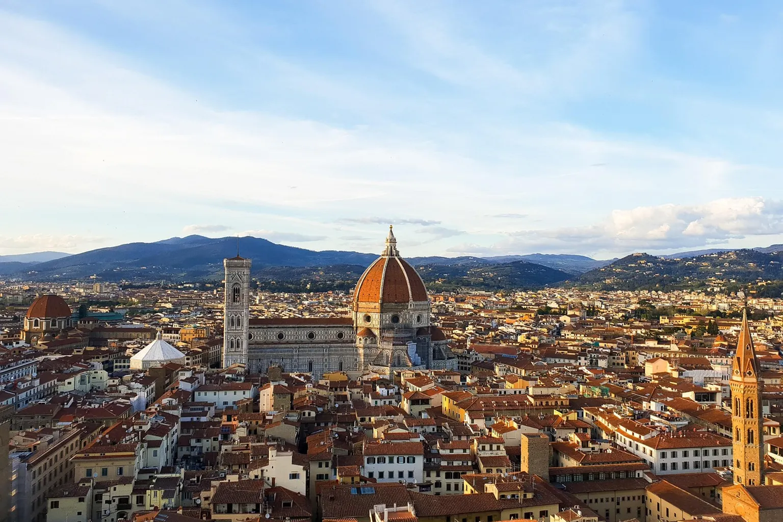Billets de bus hop-on hop-off à Florence : comparatif des tarifs et formules